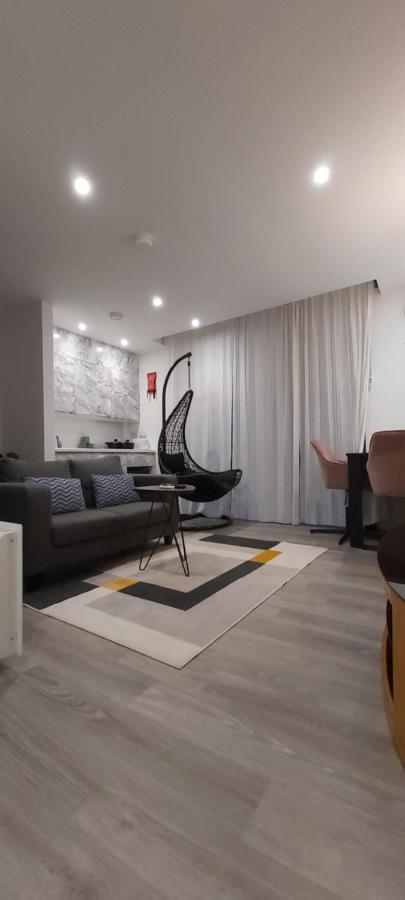 Lovely Studio Apartment Sheffield City Centre - Netflix, Wifi, Digital Tv 외부 사진