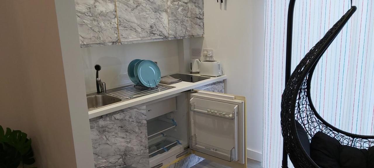 Lovely Studio Apartment Sheffield City Centre - Netflix, Wifi, Digital Tv 외부 사진